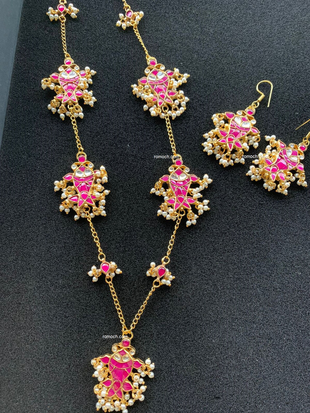 Jadtar Kundan ruby fish shape necklace and earrings set