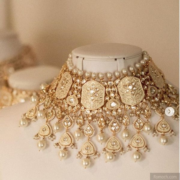 Meenakari Kundan choker necklace set ivory geometric design