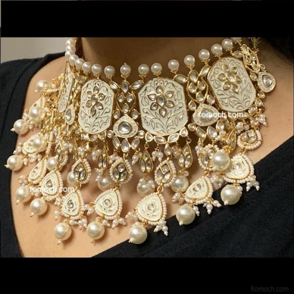 Meenakari Kundan choker necklace set ivory geometric design