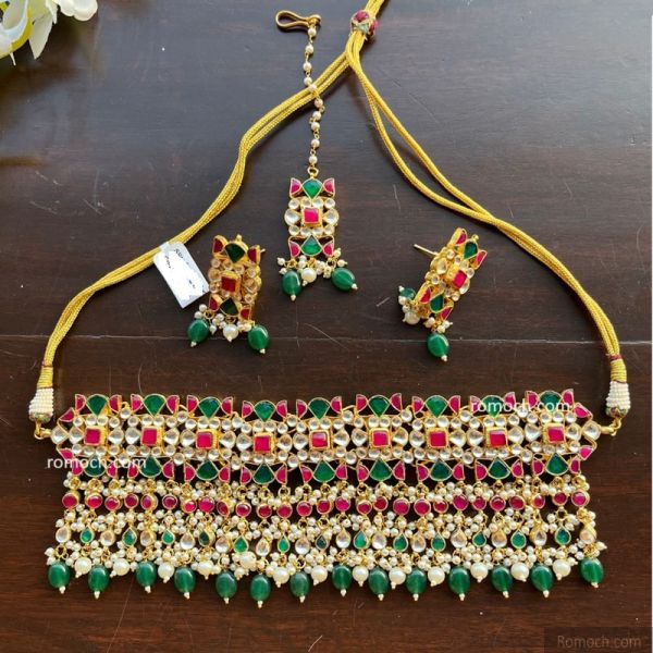 Jadtar Kundan ruby green layered choker with tikka set