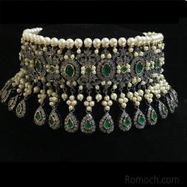 Statement Victorian green Kundan choker necklace set droplet design